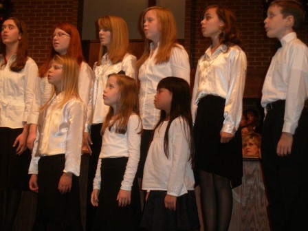 Kasen in the Christmas Choir